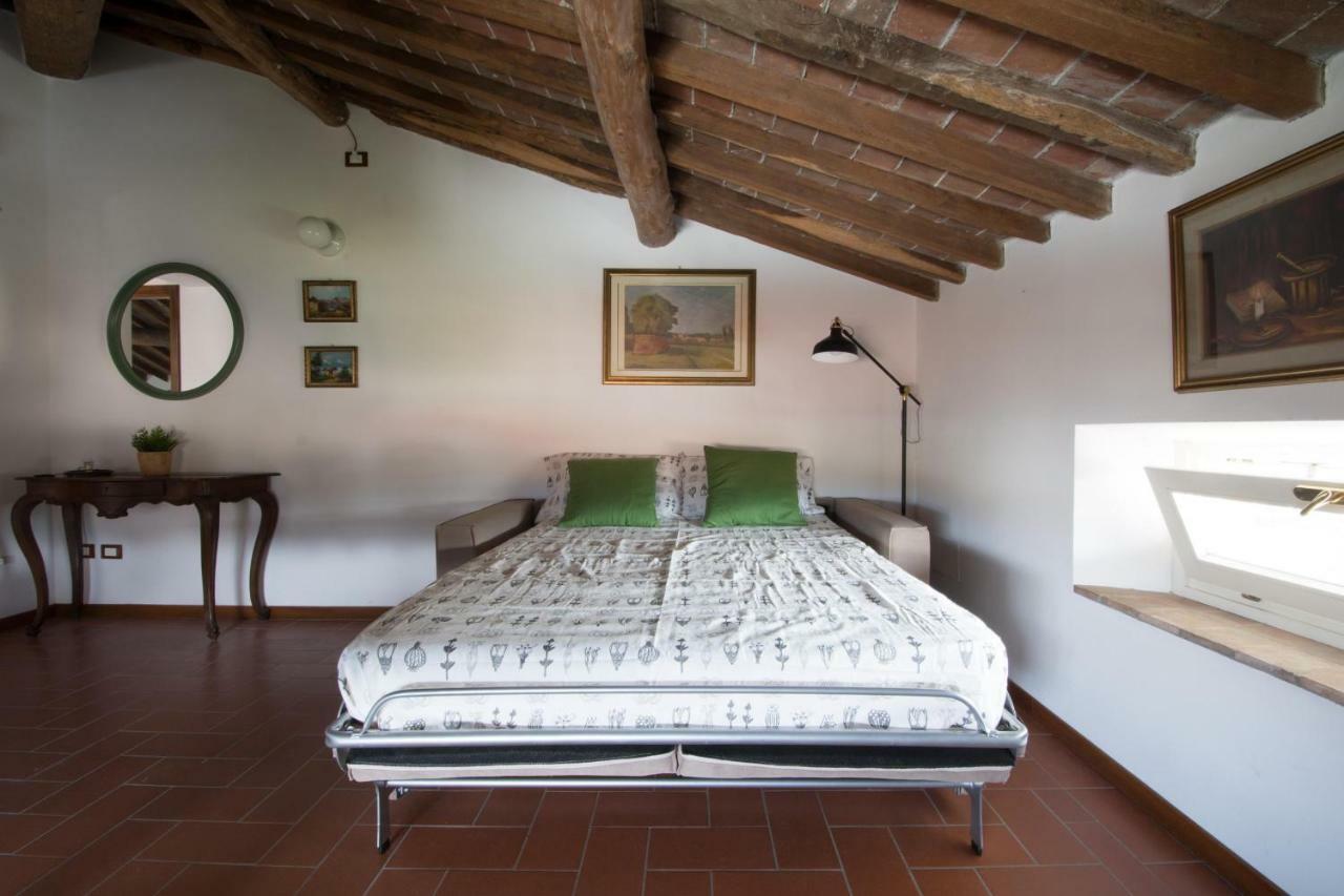 Charme Con Parcheggio Daire Lucca Dış mekan fotoğraf