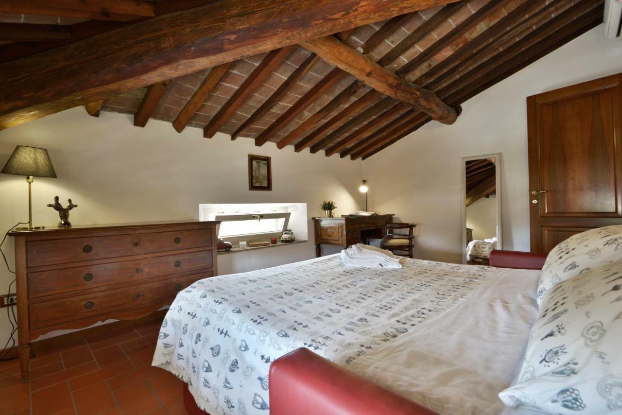 Charme Con Parcheggio Daire Lucca Dış mekan fotoğraf